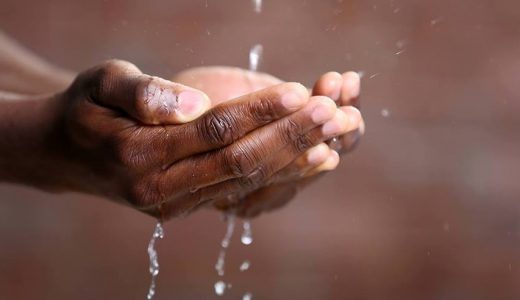 シエラレオネの村に清潔な水とトイレを届ける為の寄付キャンペーンが展開中